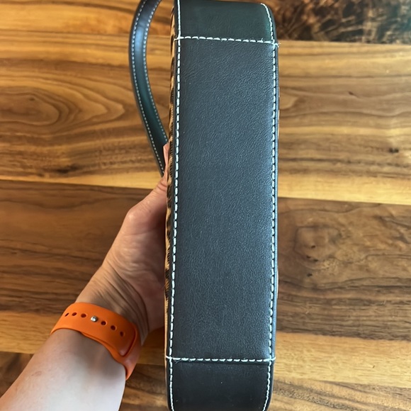 Liz Claiborne Leopard mini bag - Picture 5 of 5